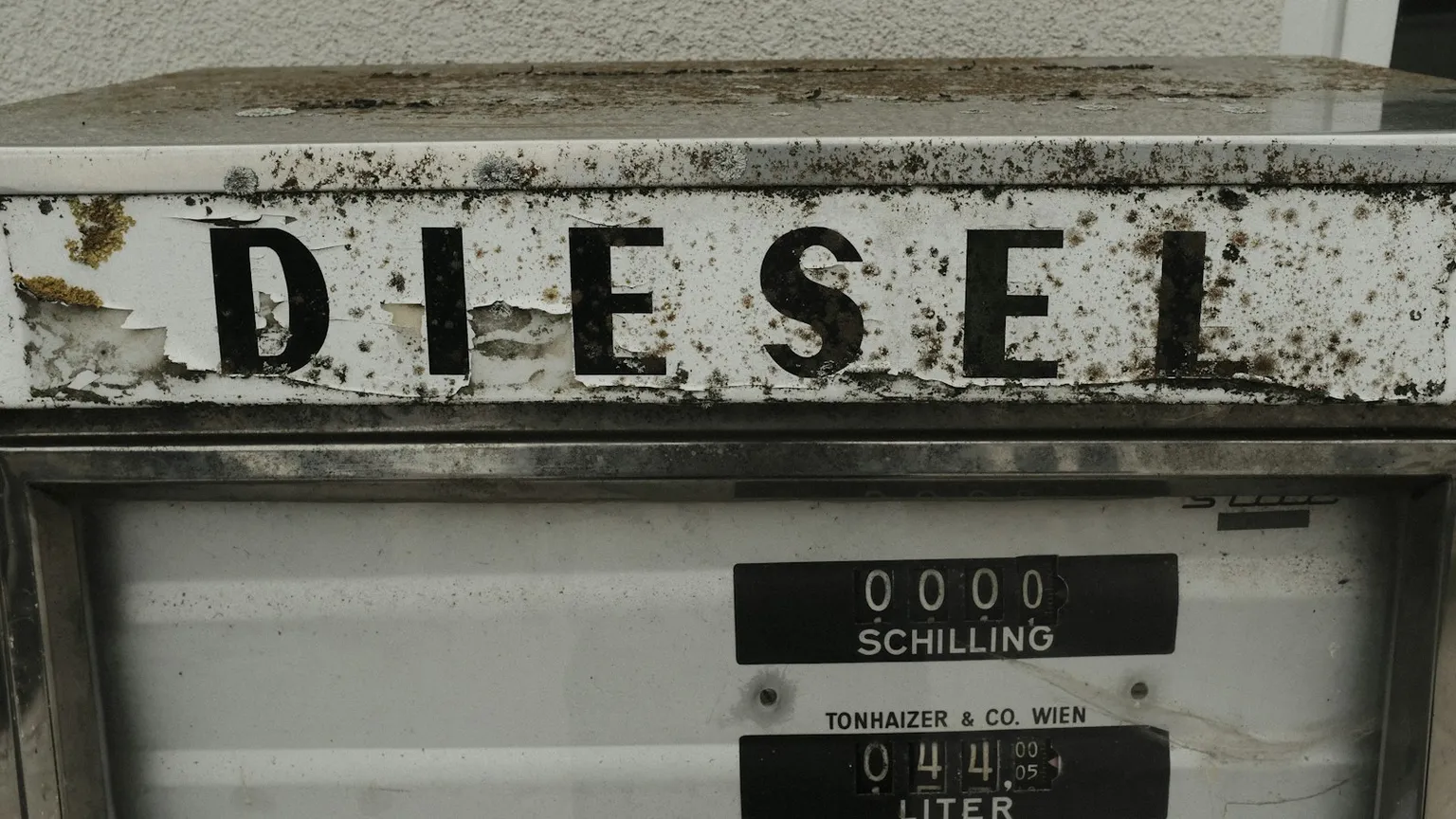 Cómo saber si le están robando combustible a su flota: 7 señales