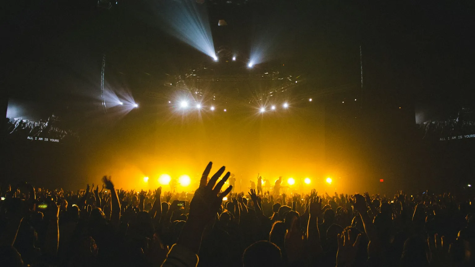 Radios para eventos masivos: cuantos necesita rentar